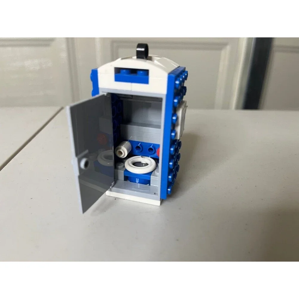 LEGO City Service Truck (60073) portal potty only